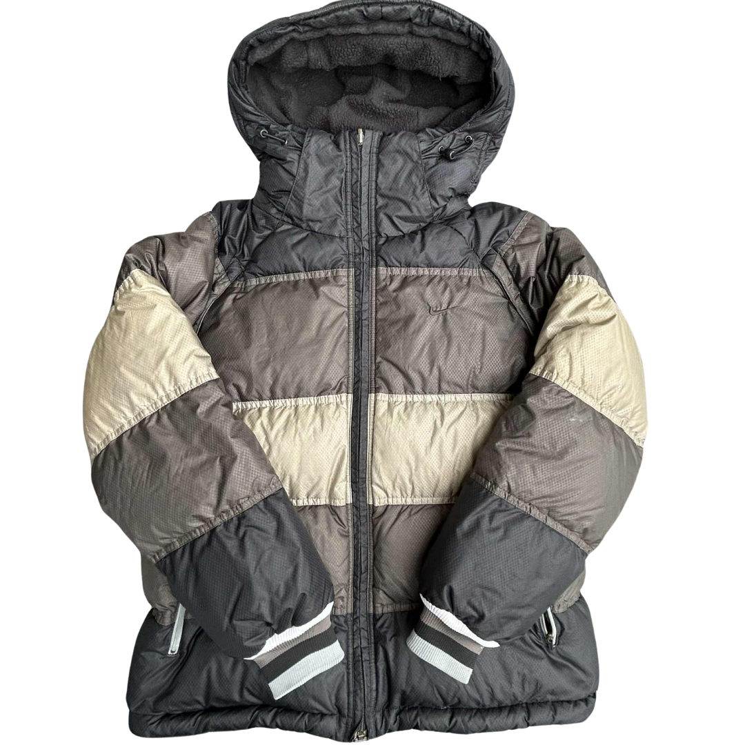 Vintage Reversible Nike Puffer - M
